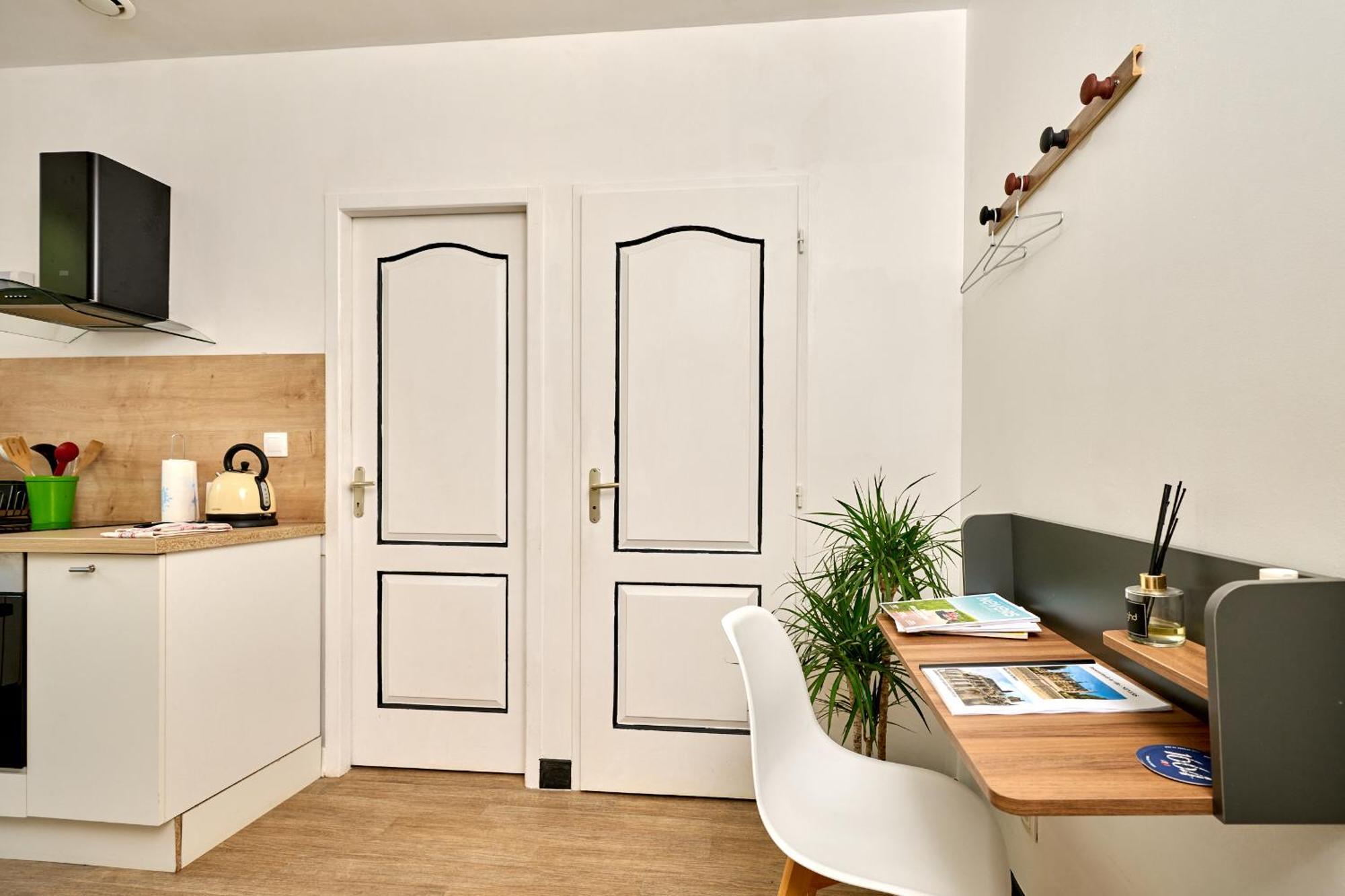Agreable Studio En Hyper Centre Nevers Extérieur photo