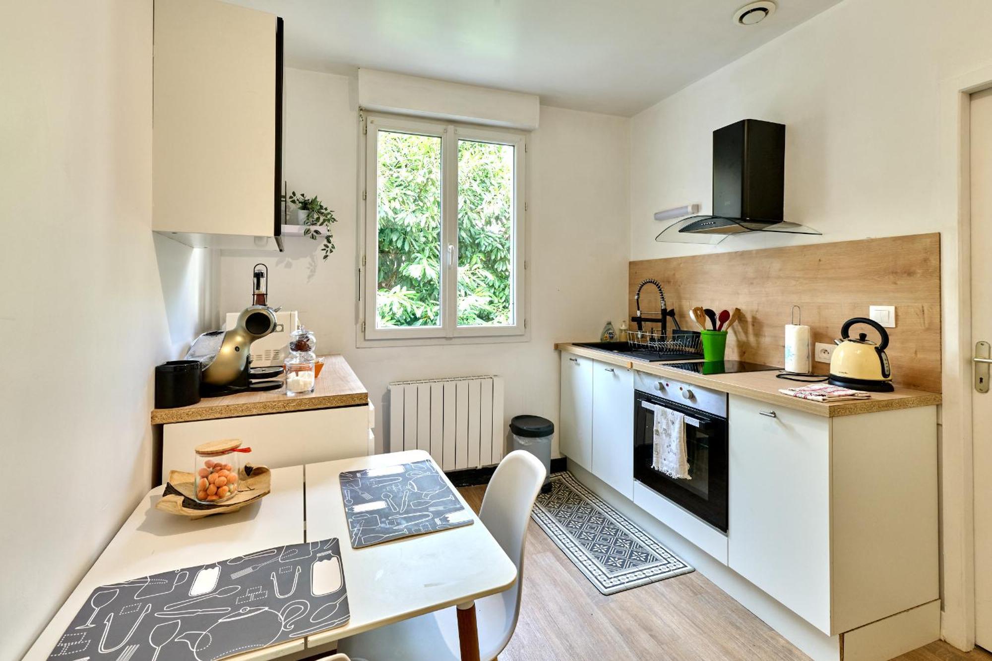Agreable Studio En Hyper Centre Nevers Extérieur photo
